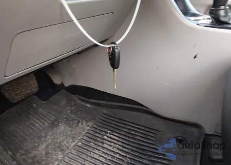 2018 Toyota Highlander Le z USA, uszkodzony, nr VIN 5TDBZRFH1JS906155